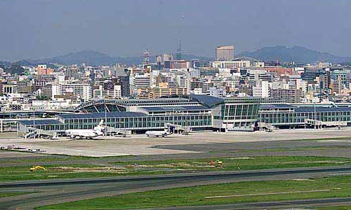 福岡空港